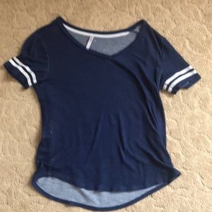 Dark blue t shirt